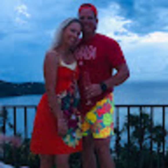 Meet your Posher, Caley - Picture 1 of 1